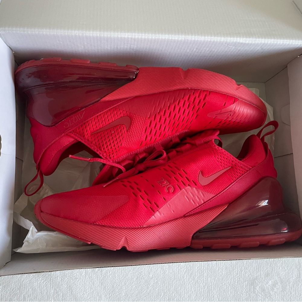 Nike Air Max 270 Red